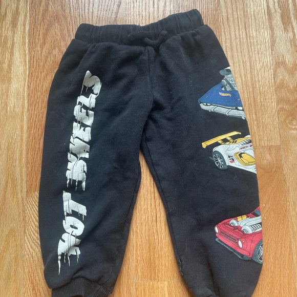 TODDLER BOYS HOT WHEELS BUNDLE - ZARA & MORE 2-3T - Picture 9 of 12